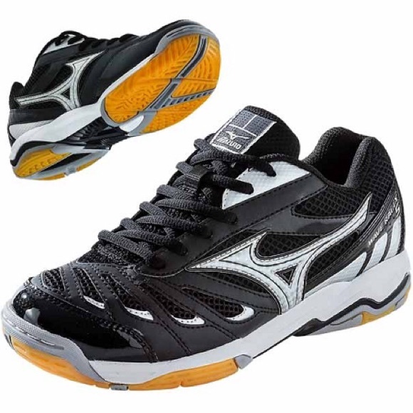 mizuno women's wave rally 5 volleyball shoe